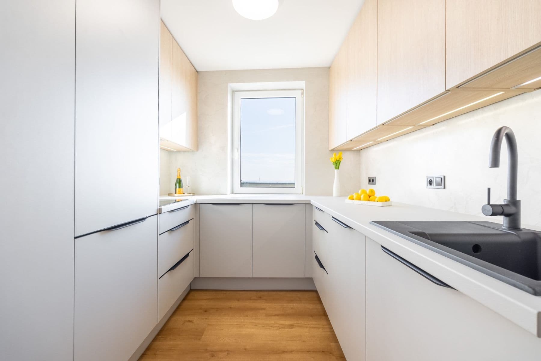 Prodej bytu 3+kk 100 m², Velká skála, Praha, Praha Prodej bytu 3+kk 100 m², Velká skála, Praha, Praha