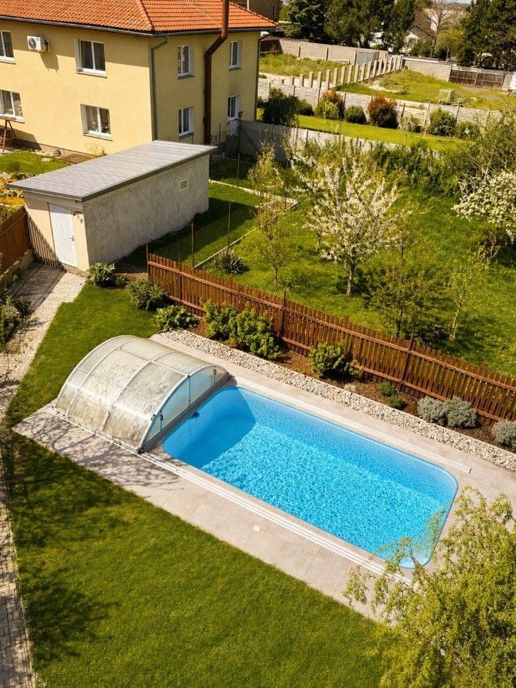 Prodej domu 165 m², pozemek 823 m², Vestecká, Vestec, Středočeský kraj Prodej domu 165 m², pozemek 823 m², Vestecká, Vestec, Středočeský kraj