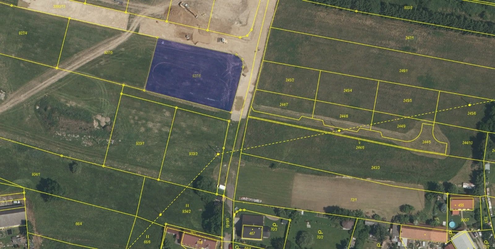 Prodej pozemku 1.570 m², Třeboň, Jihočeský kraj Prodej pozemku 1.570 m², Třeboň, Jihočeský kraj