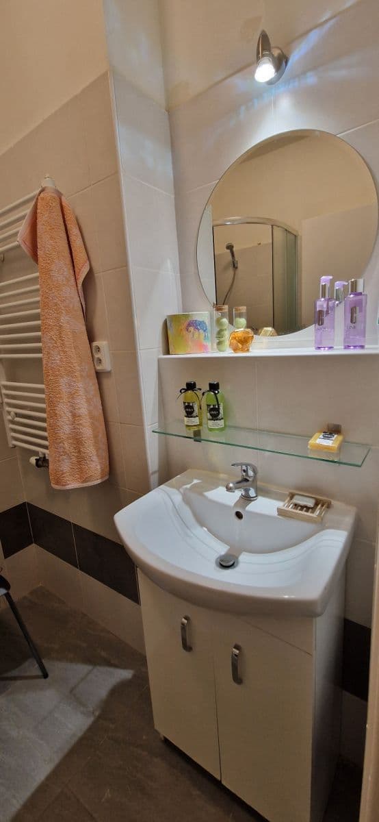 Pronájem bytu 1+kk 31 m², Jindřicha Plachty, Praha, Praha Pronájem bytu 1+kk 31 m², Jindřicha Plachty, Praha, Praha