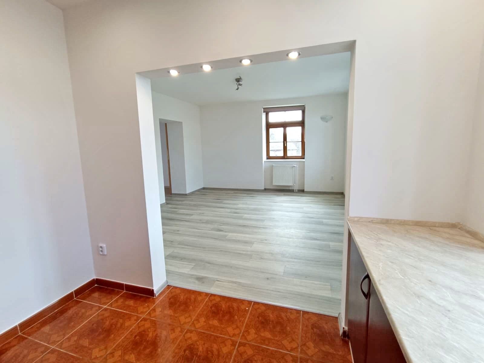 Prodej bytu 3+1 74 m², Dolní Čermná, Pardubický kraj Prodej bytu 3+1 74 m², Dolní Čermná, Pardubický kraj