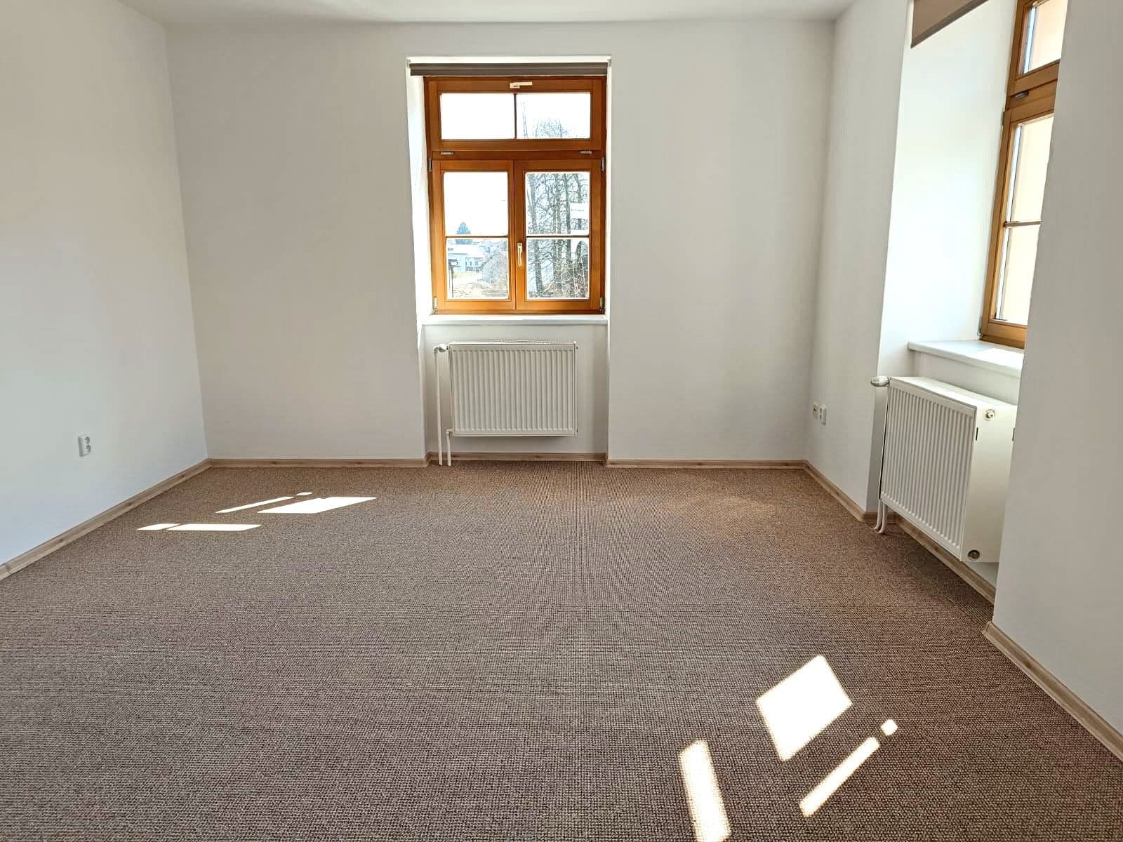 Prodej bytu 3+1 74 m², Dolní Čermná, Pardubický kraj Prodej bytu 3+1 74 m², Dolní Čermná, Pardubický kraj