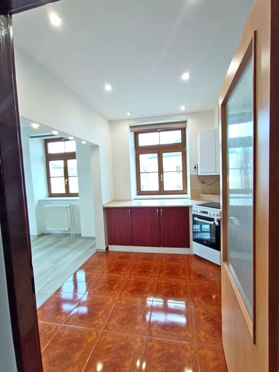 Prodej bytu 3+1 74 m², Dolní Čermná, Pardubický kraj Prodej bytu 3+1 74 m², Dolní Čermná, Pardubický kraj
