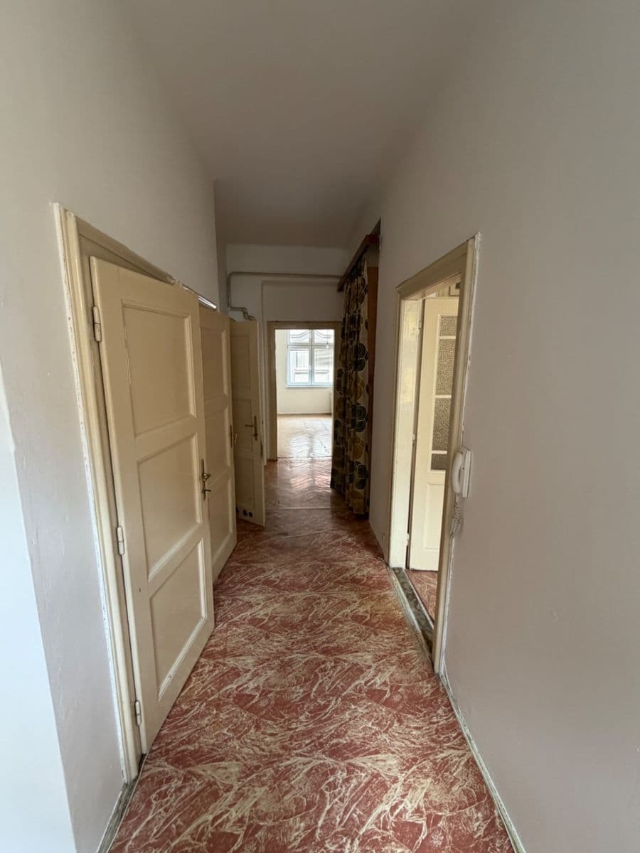 Prodej bytu 3+1 79 m², Nádražní, Český Těšín, Moravskoslezský kraj Prodej bytu 3+1 79 m², Nádražní, Český Těšín, Moravskoslezský kraj