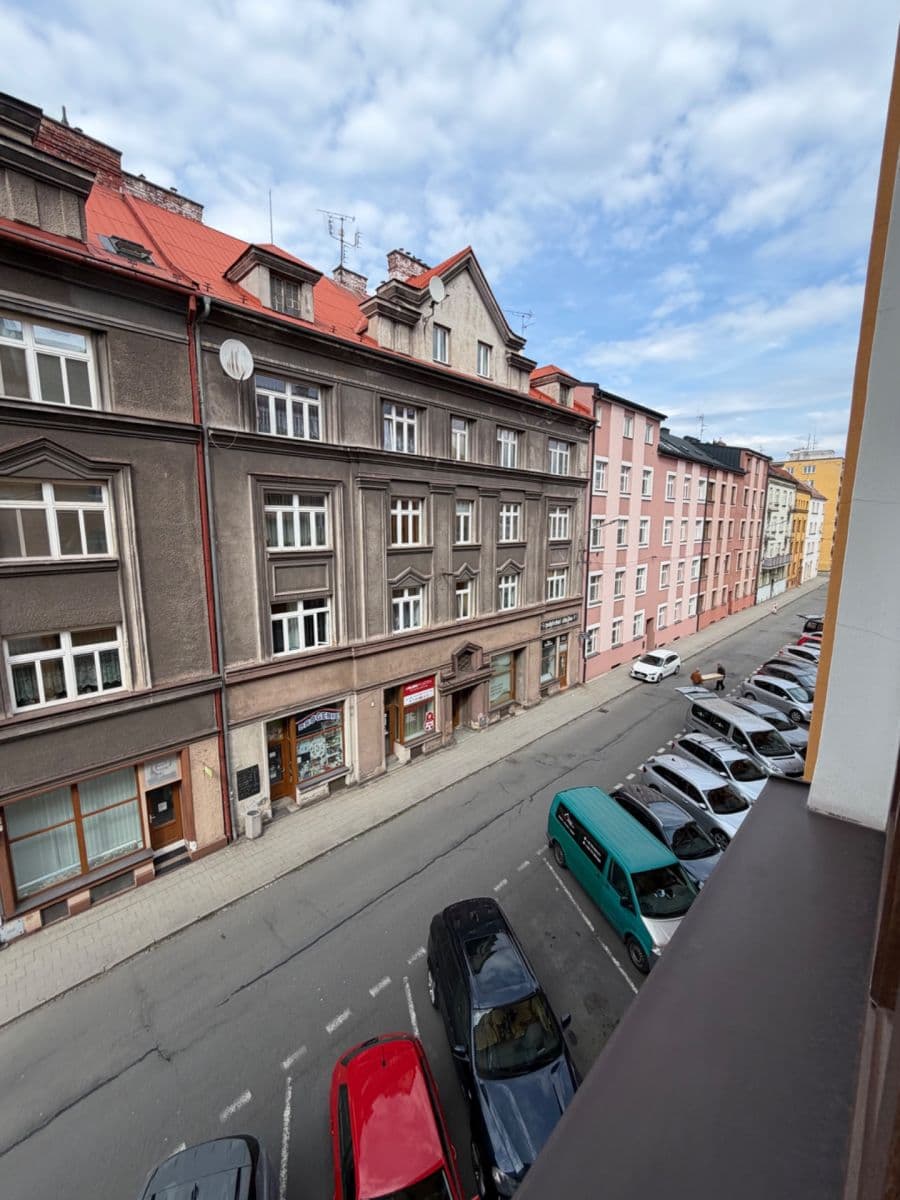 Prodej bytu 3+1 79 m², Nádražní, Český Těšín, Moravskoslezský kraj Prodej bytu 3+1 79 m², Nádražní, Český Těšín, Moravskoslezský kraj