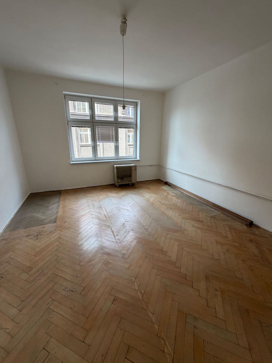 Prodej bytu 3+1 79 m², Nádražní, Český Těšín, Moravskoslezský kraj Prodej bytu 3+1 79 m², Nádražní, Český Těšín, Moravskoslezský kraj