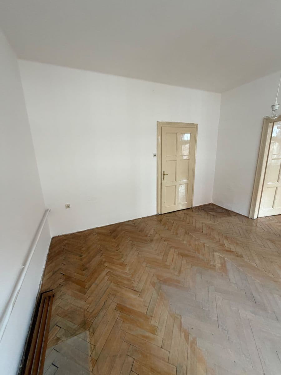 Prodej bytu 3+1 79 m², Nádražní, Český Těšín, Moravskoslezský kraj Prodej bytu 3+1 79 m², Nádražní, Český Těšín, Moravskoslezský kraj