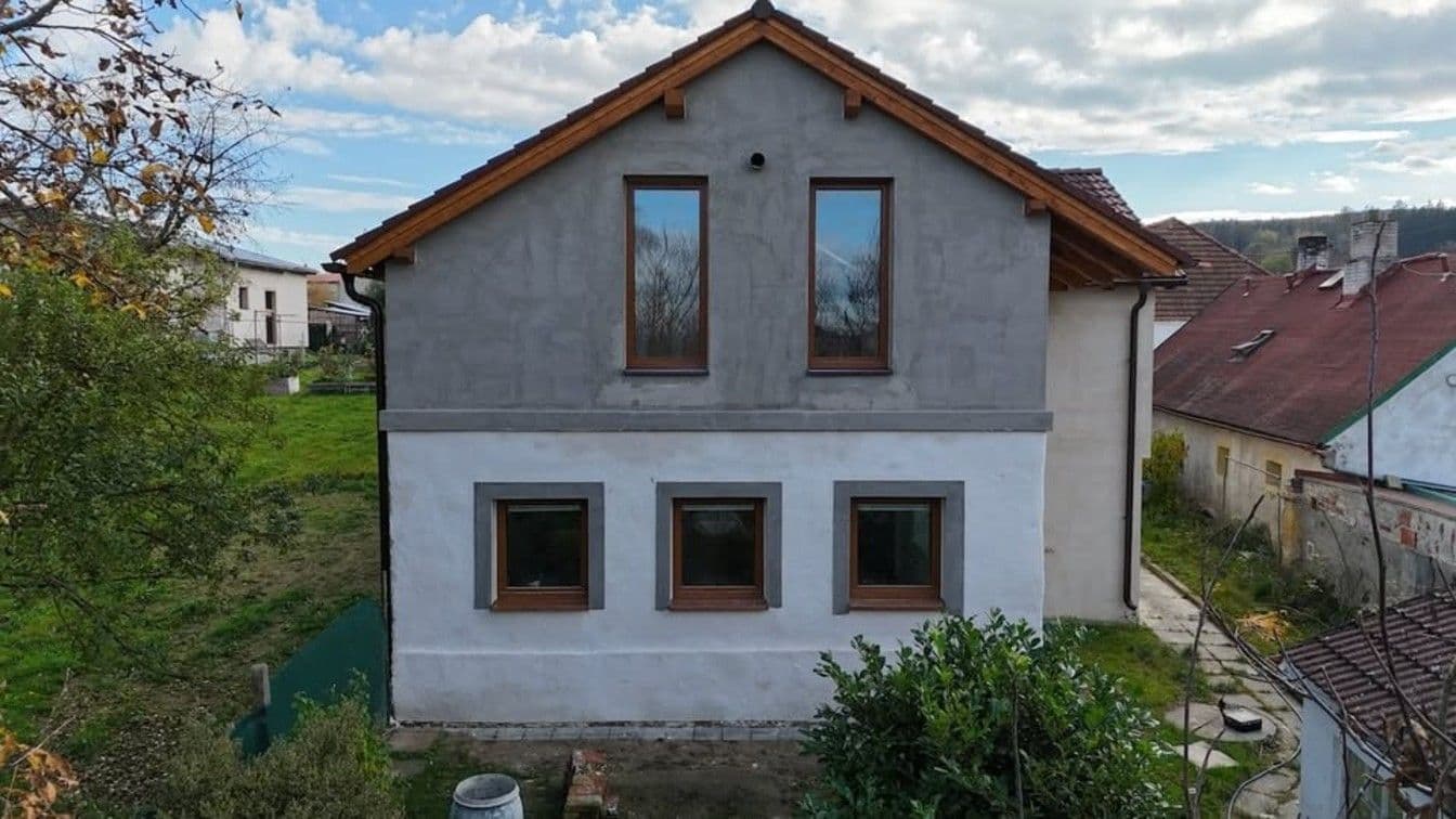 Prodej domu 210 m², pozemek 1.192 m², Albrechtice nad Vltavou, Jihočeský kraj Prodej domu 210 m², pozemek 1.192 m², Albrechtice nad Vltavou, Jihočeský kraj