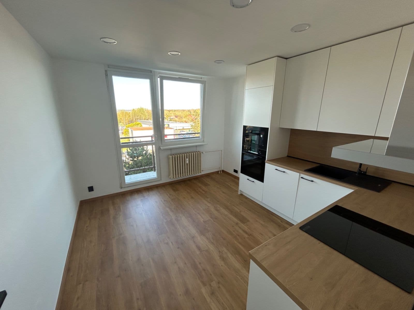 Pronájem bytu 2+kk 49 m², Milady Horákové, Hradec Králové, Královéhradecký kraj Pronájem bytu 2+kk 49 m², Milady Horákové, Hradec Králové, Královéhradecký kraj