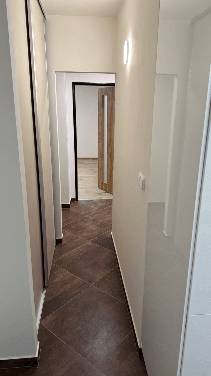 Pronájem bytu 3+1 68 m², Kpt. Fechtnera, Hradec Králové, Královéhradecký kraj Pronájem bytu 3+1 68 m², Kpt. Fechtnera, Hradec Králové, Královéhradecký kraj