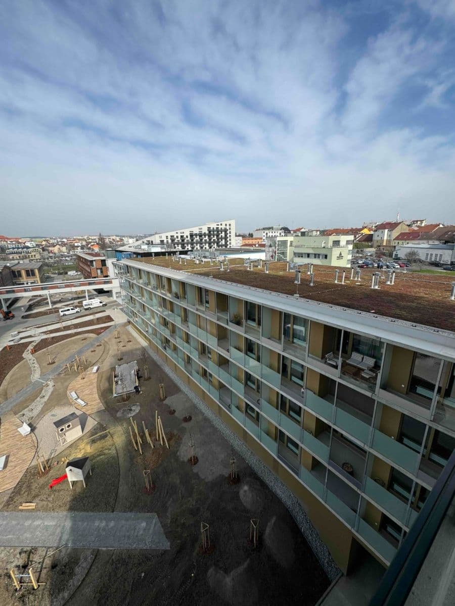 Pronájem bytu 1+kk 35 m², Zahradní, Plzeň, Plzeňský kraj Pronájem bytu 1+kk 35 m², Zahradní, Plzeň, Plzeňský kraj