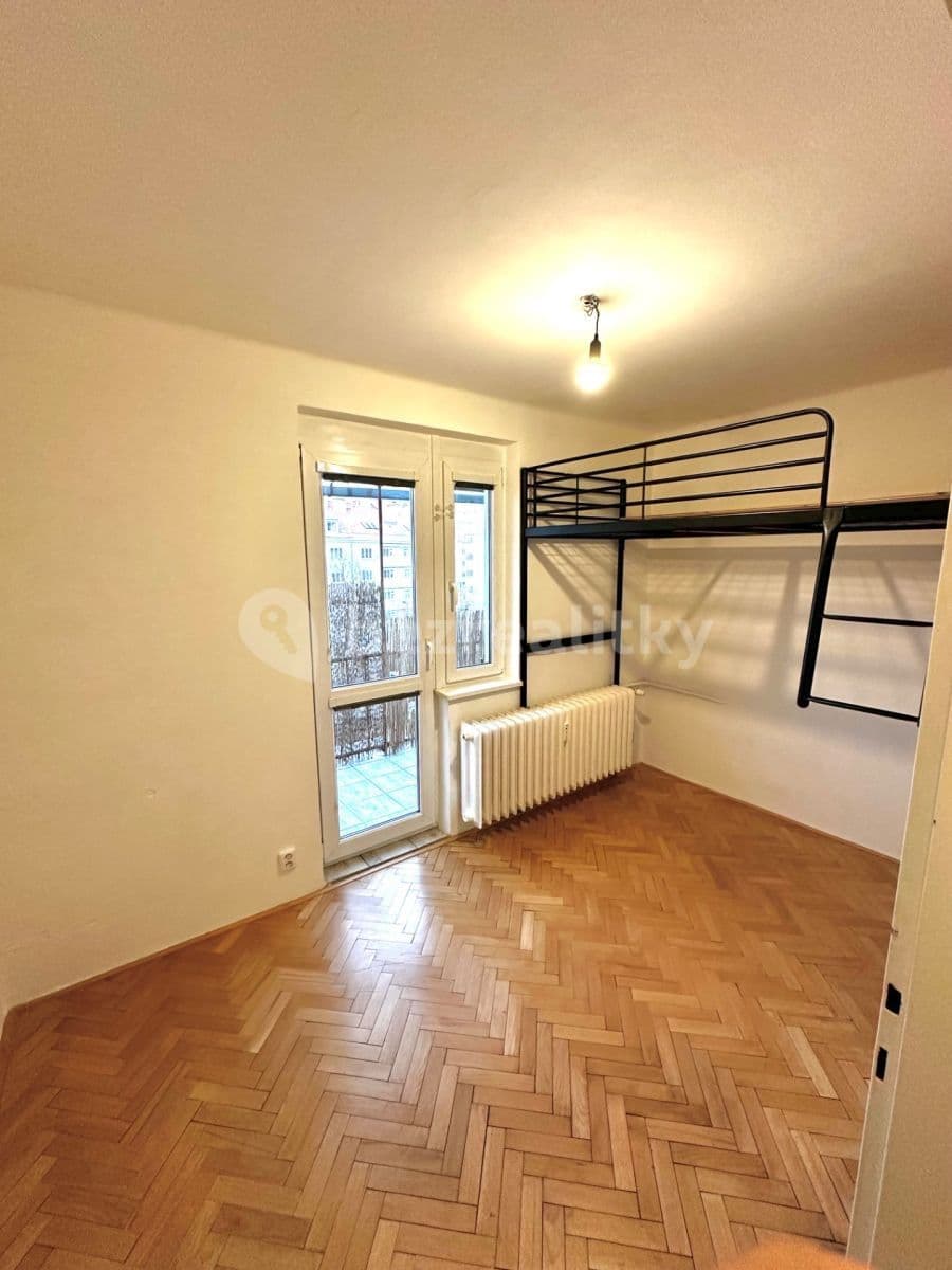Pronájem bytu 1+kk 16 m², Vrchlického, Praha, Praha Pronájem bytu 1+kk 16 m², Vrchlického, Praha, Praha