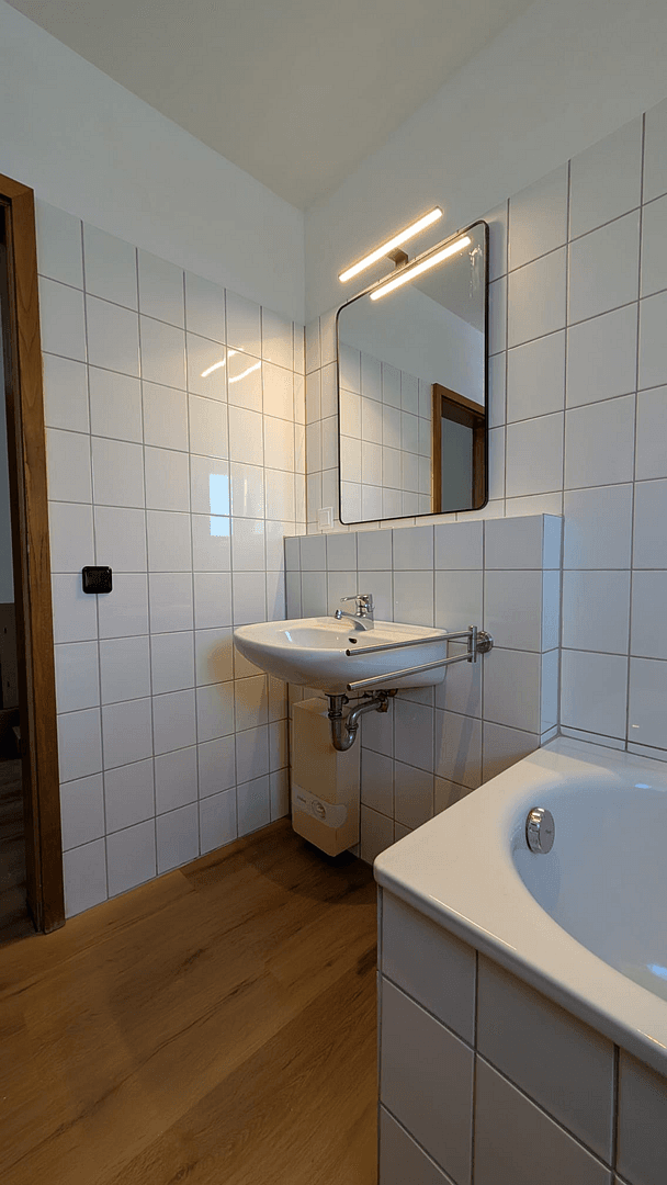 Pronájem bytu 1+1 49 m², Prinzess Luise Str. 75, Mülheim an der Ruhr, Severní Porýní-Vestfálsko Pronájem bytu 1+1 49 m², Prinzess Luise Str. 75, Mülheim an der Ruhr, Severní Porýní-Vestfálsko