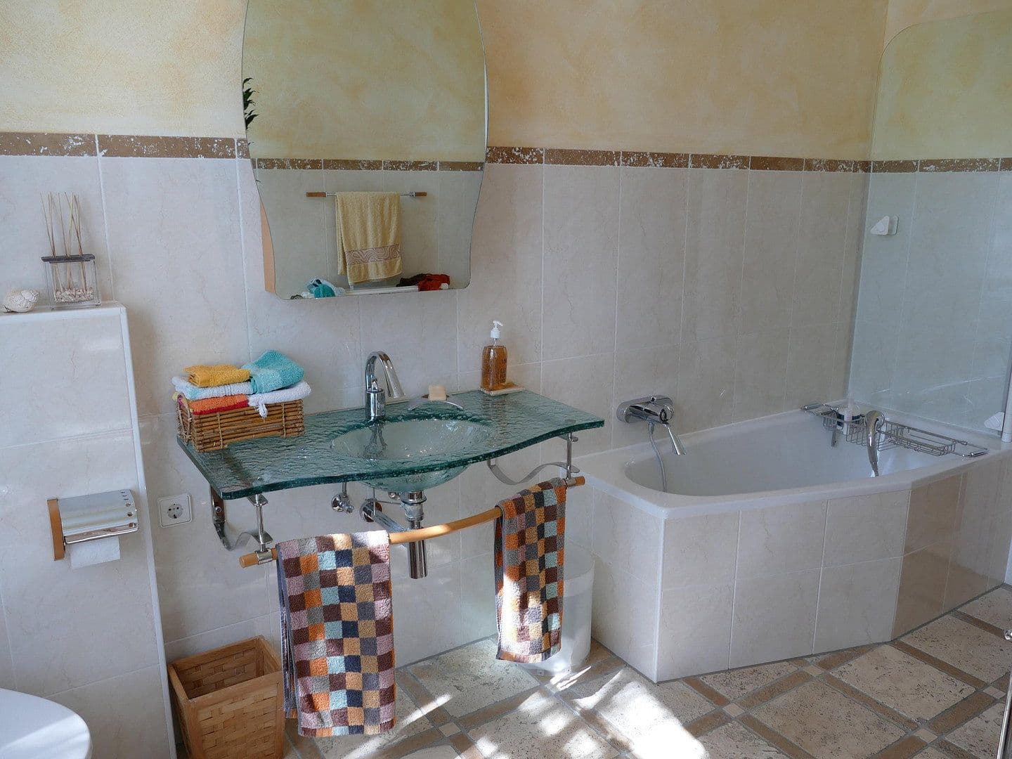 Pronájem bytu 5+1 160 m², Wedemark, Dolní Sasko Pronájem bytu 5+1 160 m², Wedemark, Dolní Sasko