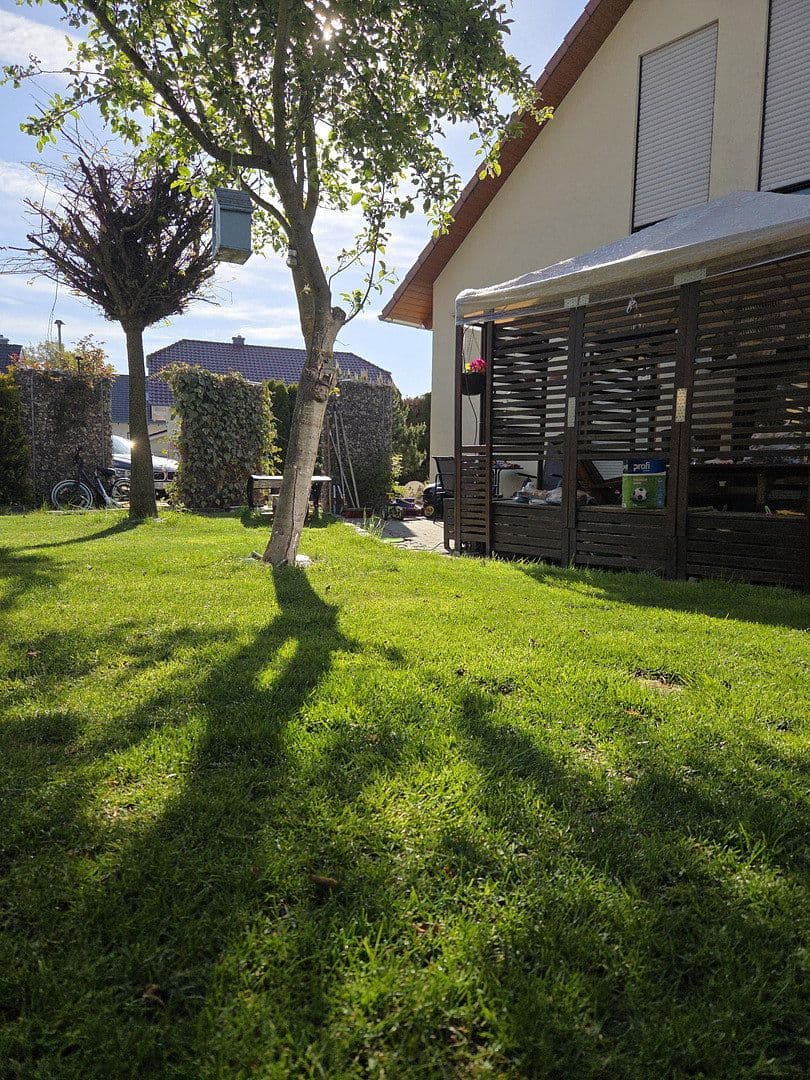 Prodej domu 163 m², pozemek 603 m², Büdingen, Hessen Prodej domu 163 m², pozemek 603 m², Büdingen, Hessen