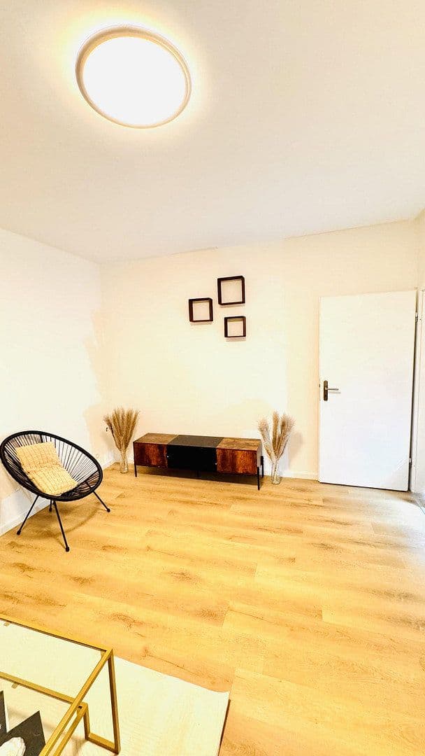 Pronájem bytu 3+1 71 m², Wiesbaden, Hessen Pronájem bytu 3+1 71 m², Wiesbaden, Hessen