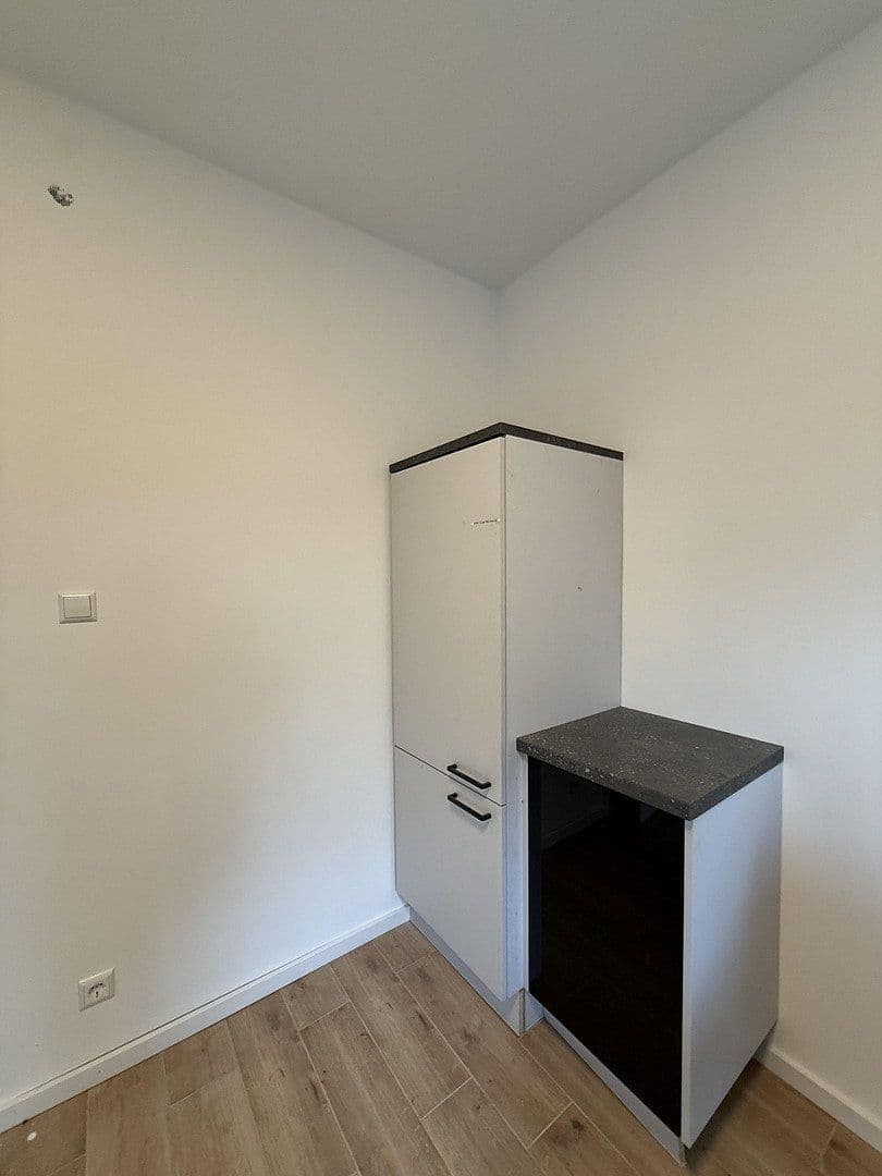 Pronájem bytu 3+1 71 m², Wiesbaden, Hessen Pronájem bytu 3+1 71 m², Wiesbaden, Hessen