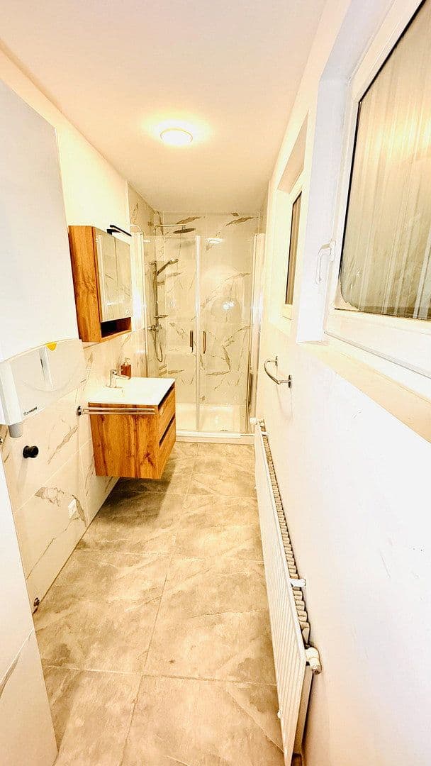 Pronájem bytu 3+1 71 m², Wiesbaden, Hessen Pronájem bytu 3+1 71 m², Wiesbaden, Hessen