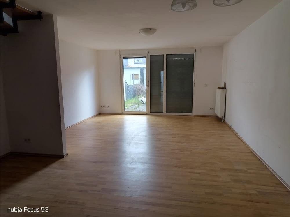 Prodej domu 141 m², pozemek 190 m², Weinheim, Bádensko-Württembersko Prodej domu 141 m², pozemek 190 m², Weinheim, Bádensko-Württembersko