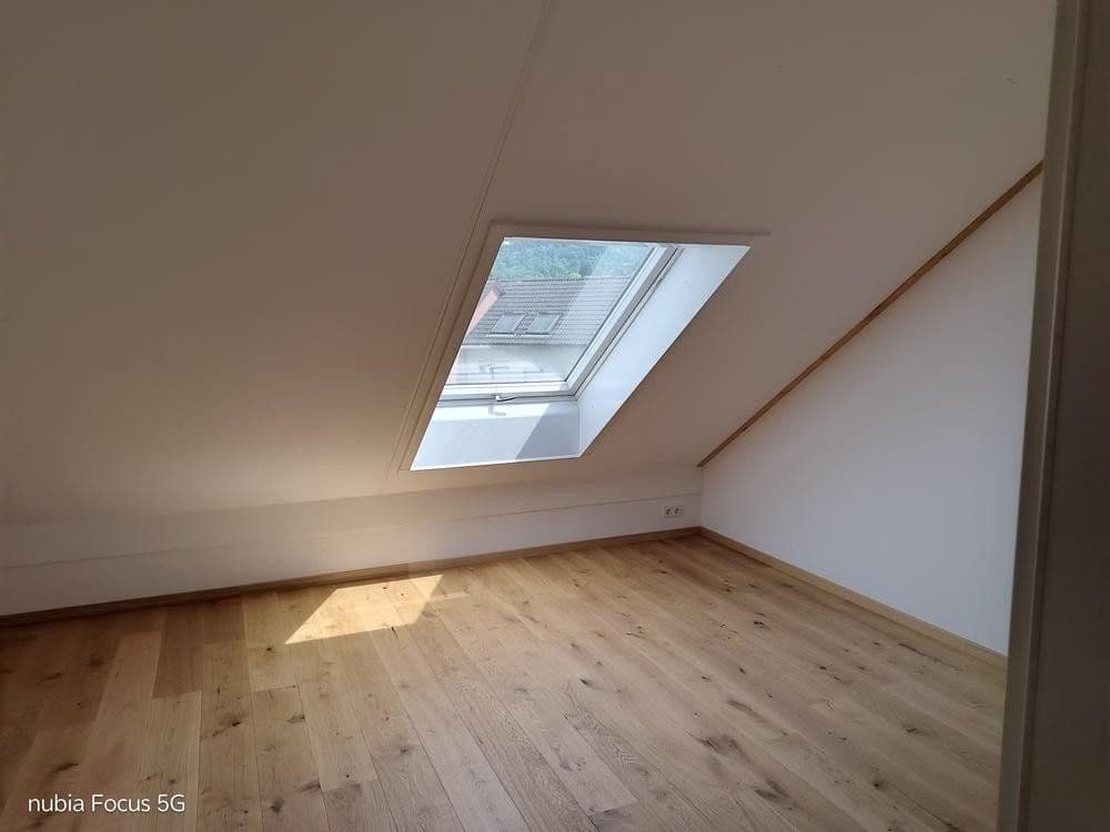 Prodej domu 141 m², pozemek 190 m², Mierendorffstraße 3/3, Weinheim, Bádensko-Württembersko Prodej domu 141 m², pozemek 190 m², Mierendorffstraße 3/3, Weinheim, Bádensko-Württembersko