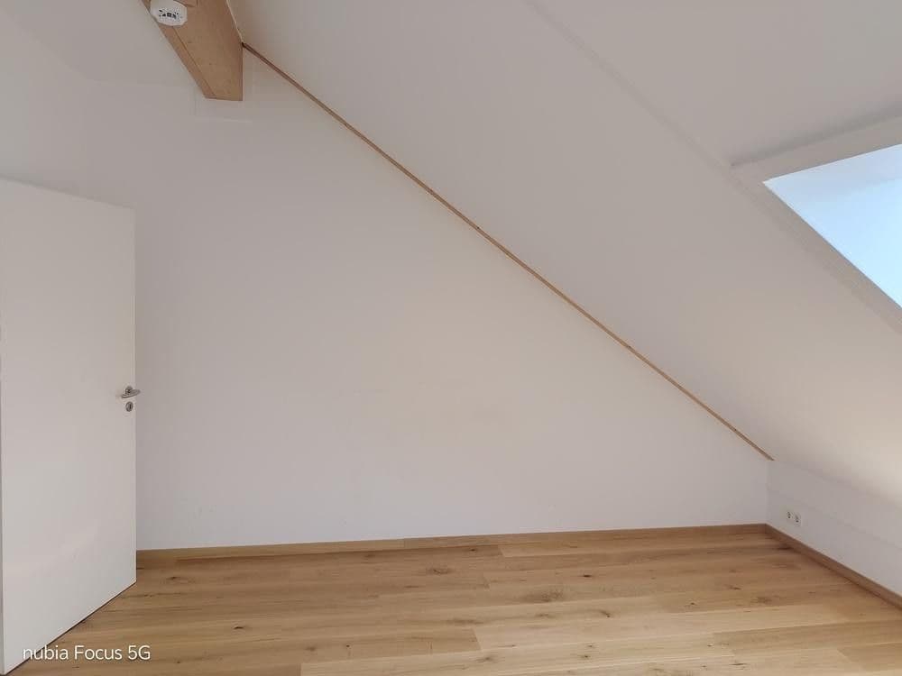 Prodej domu 141 m², pozemek 190 m², Mierendorffstraße 3/3, Weinheim, Bádensko-Württembersko Prodej domu 141 m², pozemek 190 m², Mierendorffstraße 3/3, Weinheim, Bádensko-Württembersko