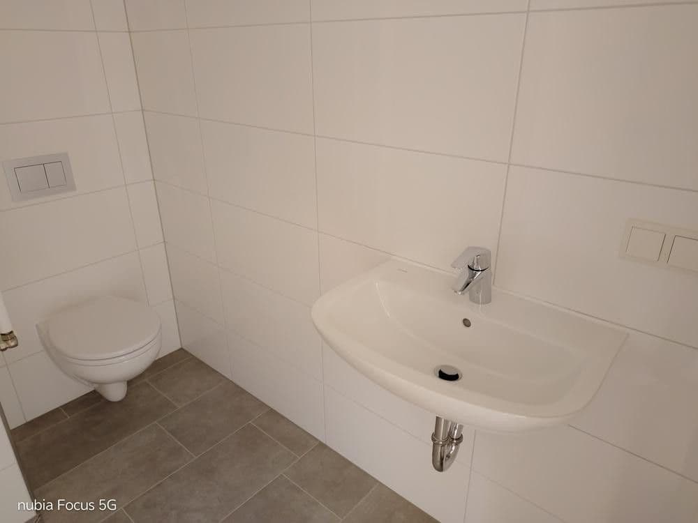 Prodej domu 141 m², pozemek 190 m², Mierendorffstraße 3/3, Weinheim, Bádensko-Württembersko Prodej domu 141 m², pozemek 190 m², Mierendorffstraße 3/3, Weinheim, Bádensko-Württembersko