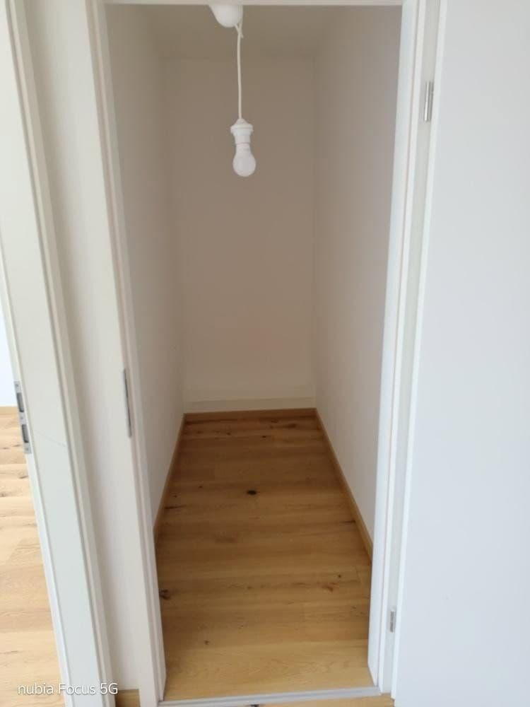 Prodej domu 141 m², pozemek 190 m², Mierendorffstraße 3/3, Weinheim, Bádensko-Württembersko Prodej domu 141 m², pozemek 190 m², Mierendorffstraße 3/3, Weinheim, Bádensko-Württembersko