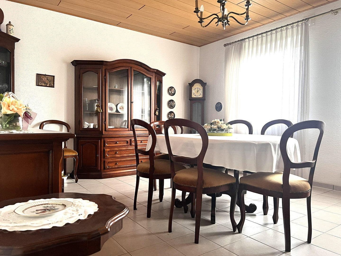 Pronájem bytu 3+1 95 m², Herzogenriedstraße 23, Mannheim, Bádensko-Württembersko Pronájem bytu 3+1 95 m², Herzogenriedstraße 23, Mannheim, Bádensko-Württembersko