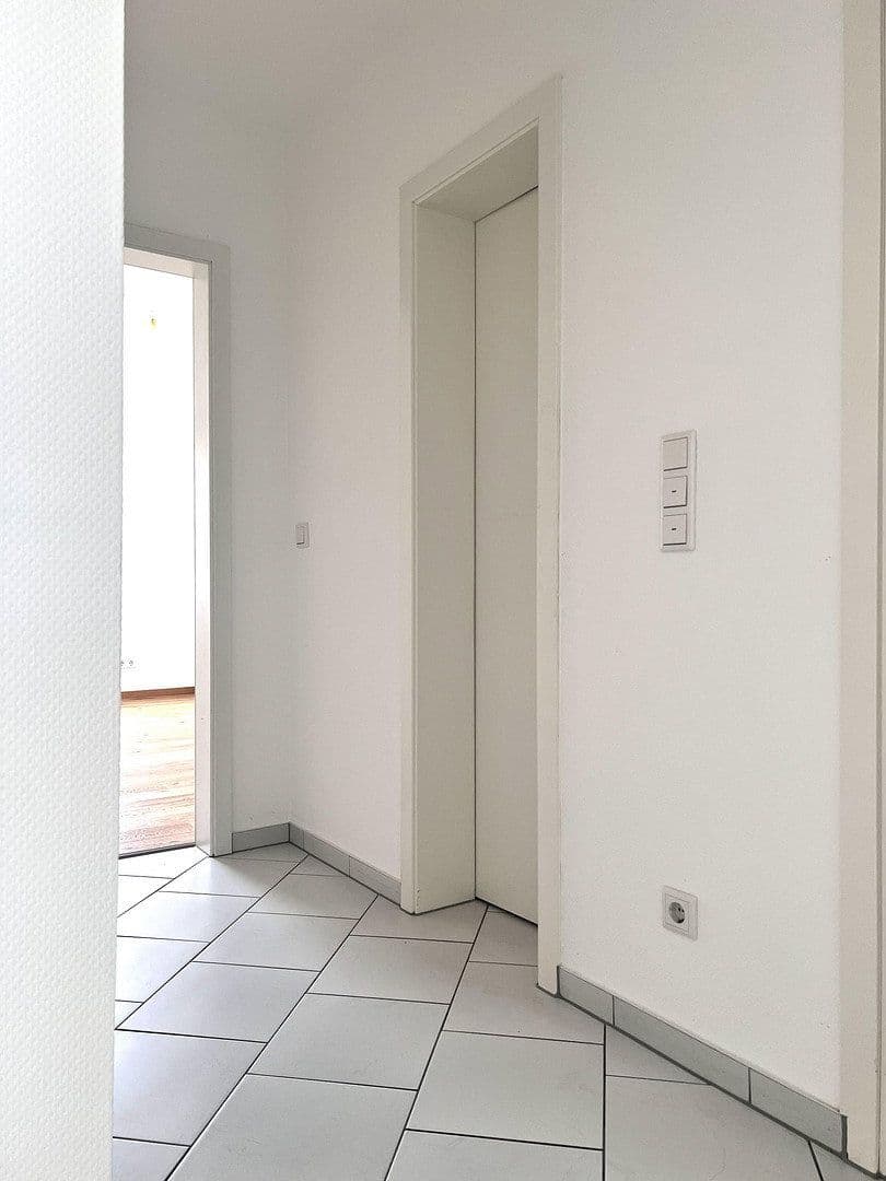 Pronájem bytu 3+1 70 m², G7, 27, Mannheim, Bádensko-Württembersko Pronájem bytu 3+1 70 m², G7, 27, Mannheim, Bádensko-Württembersko