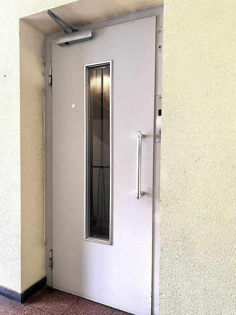 Pronájem bytu 3+1 70 m², G7, 27, Mannheim, Bádensko-Württembersko Pronájem bytu 3+1 70 m², G7, 27, Mannheim, Bádensko-Württembersko