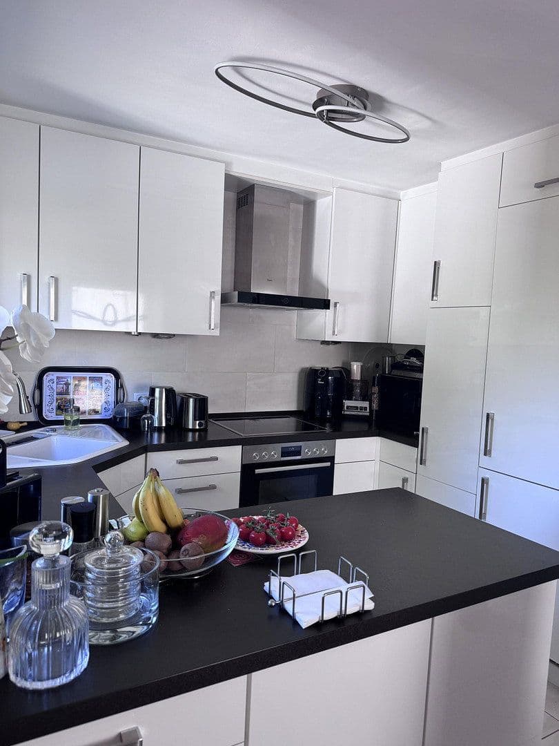 Prodej domu 114 m², pozemek 314 m², Hainbuchenweg, 36, Leonberg, Bádensko-Württembersko Prodej domu 114 m², pozemek 314 m², Hainbuchenweg, 36, Leonberg, Bádensko-Württembersko