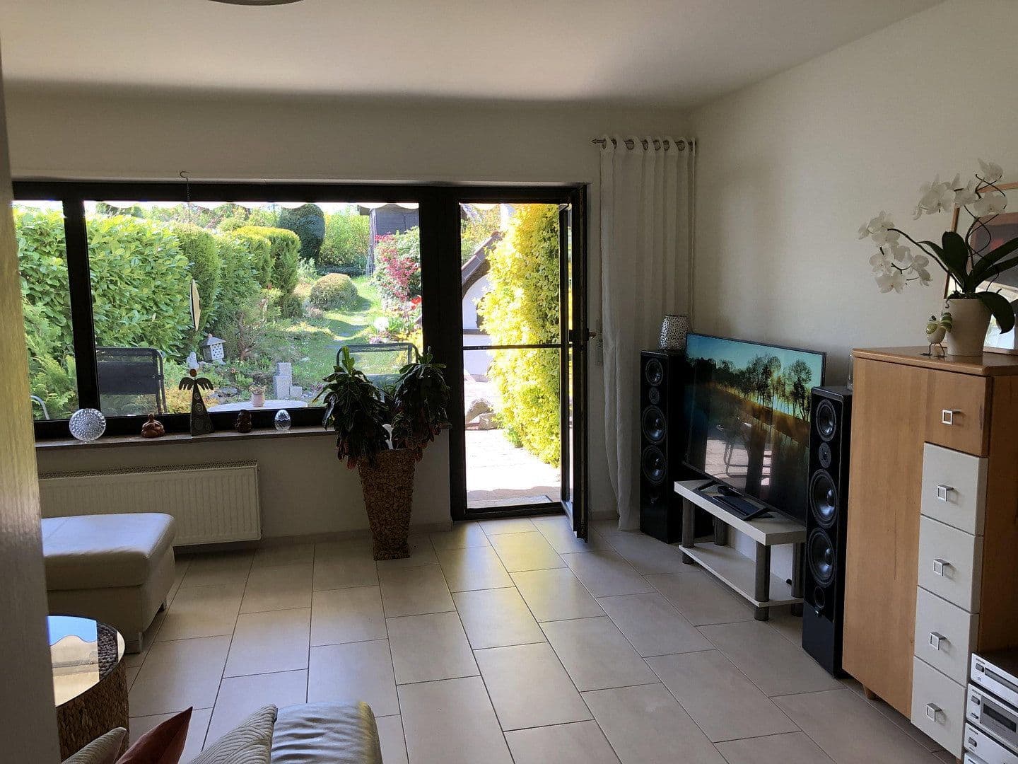 Prodej domu 114 m², pozemek 314 m², Hainbuchenweg, 36, Leonberg, Bádensko-Württembersko Prodej domu 114 m², pozemek 314 m², Hainbuchenweg, 36, Leonberg, Bádensko-Württembersko