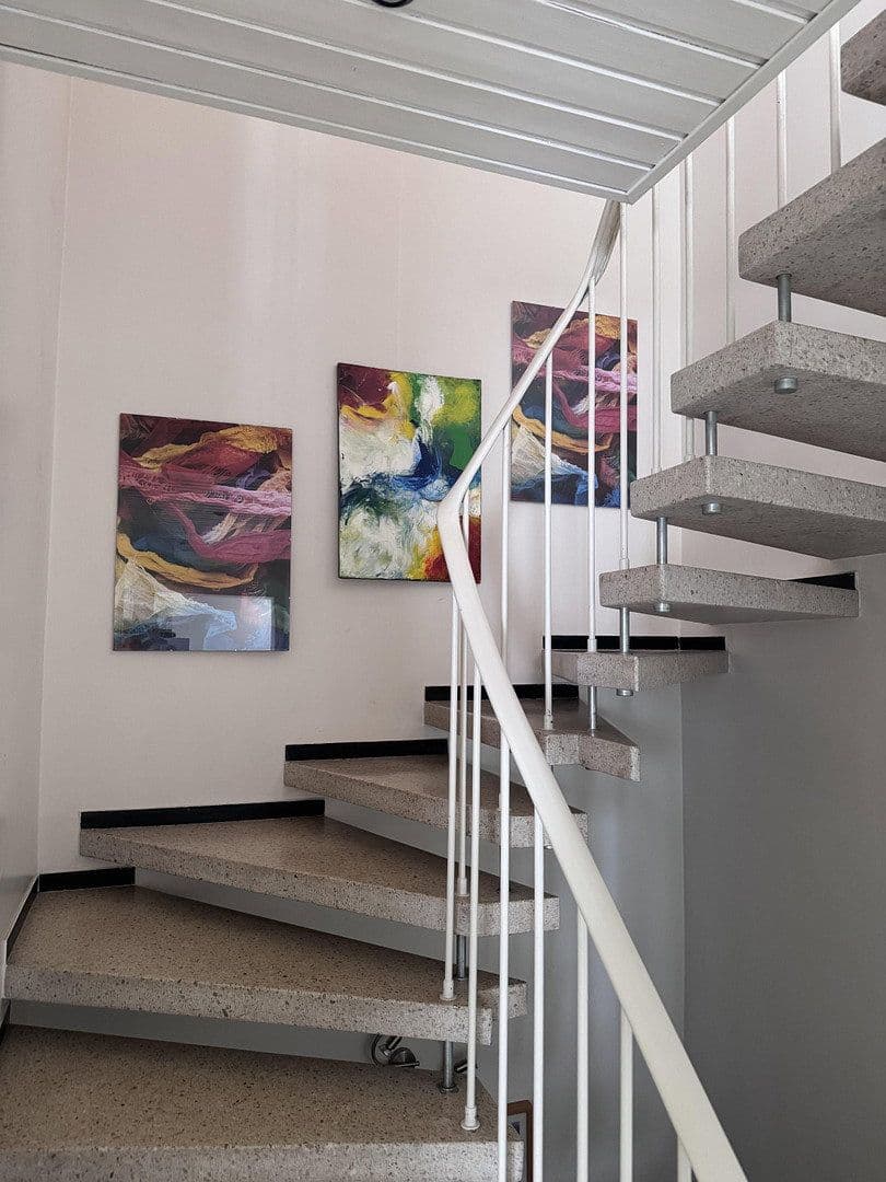 Prodej domu 114 m², pozemek 314 m², Hainbuchenweg, 36, Leonberg, Bádensko-Württembersko Prodej domu 114 m², pozemek 314 m², Hainbuchenweg, 36, Leonberg, Bádensko-Württembersko