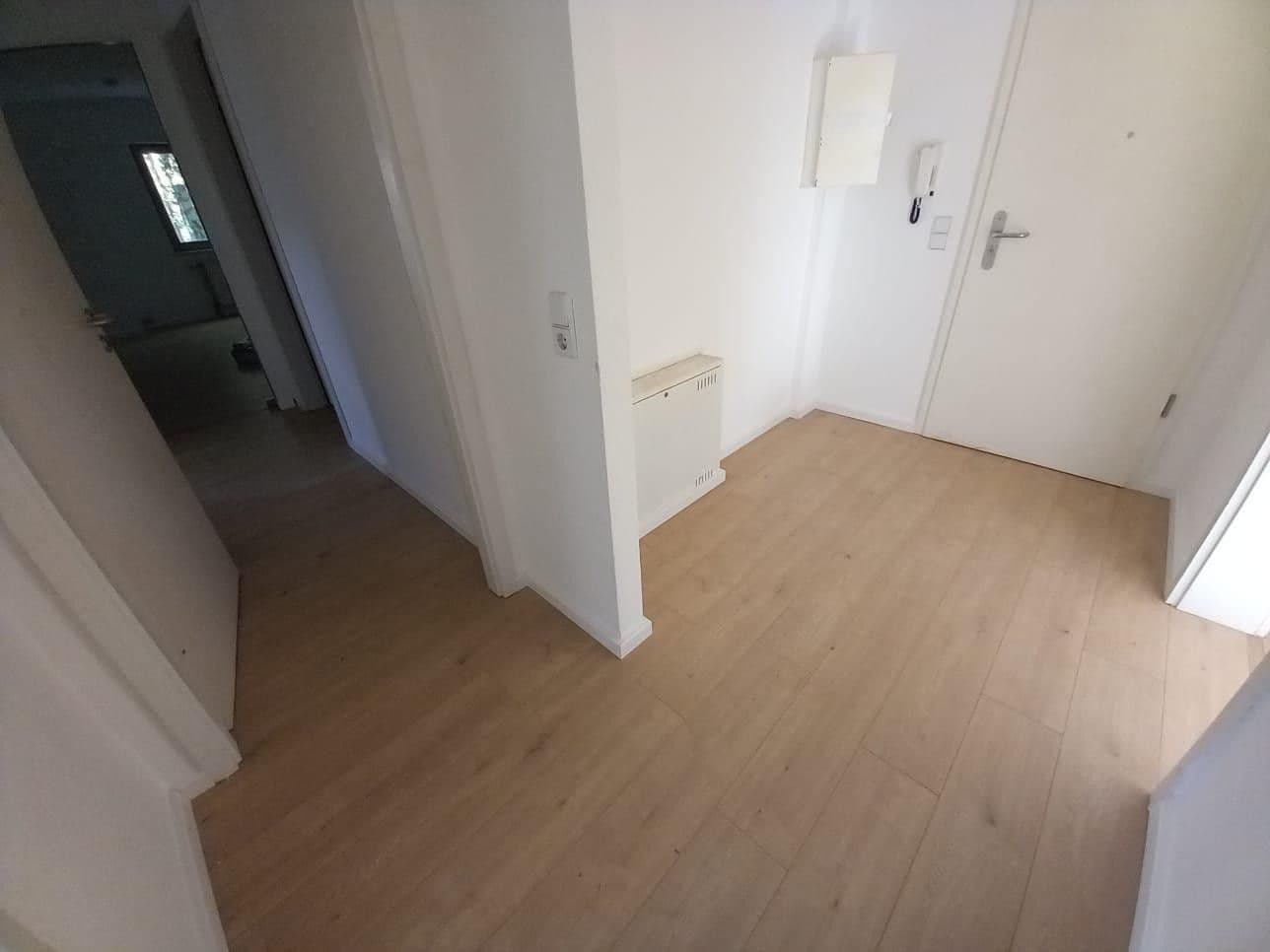 Pronájem bytu 3+1 88 m², Kurallee 20, Bernau, Braniborsko Pronájem bytu 3+1 88 m², Kurallee 20, Bernau, Braniborsko