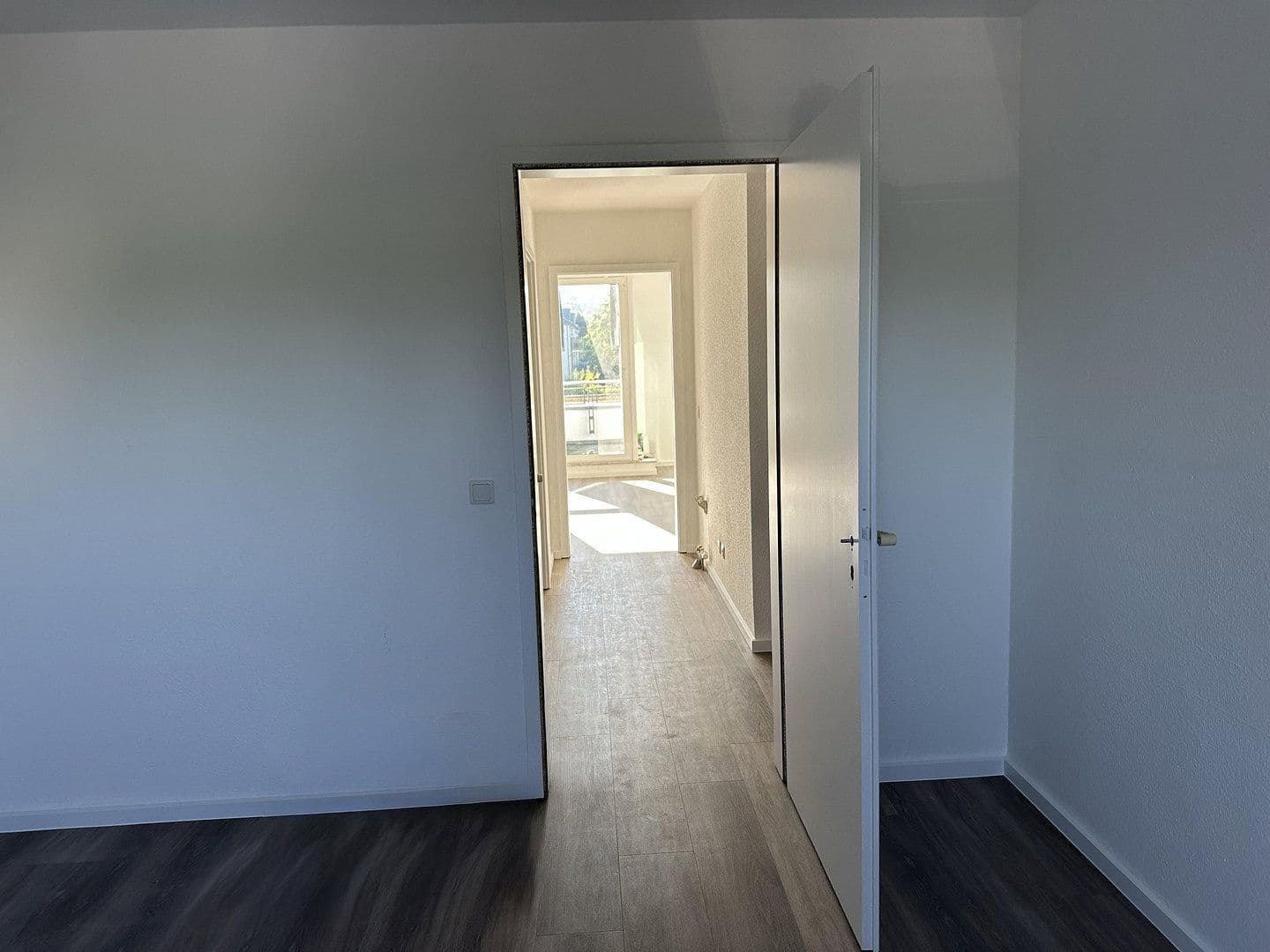 Pronájem bytu 2+1 63 m², Bahnhofstr. 6, Bad Honnef, Severní Porýní-Vestfálsko Pronájem bytu 2+1 63 m², Bahnhofstr. 6, Bad Honnef, Severní Porýní-Vestfálsko