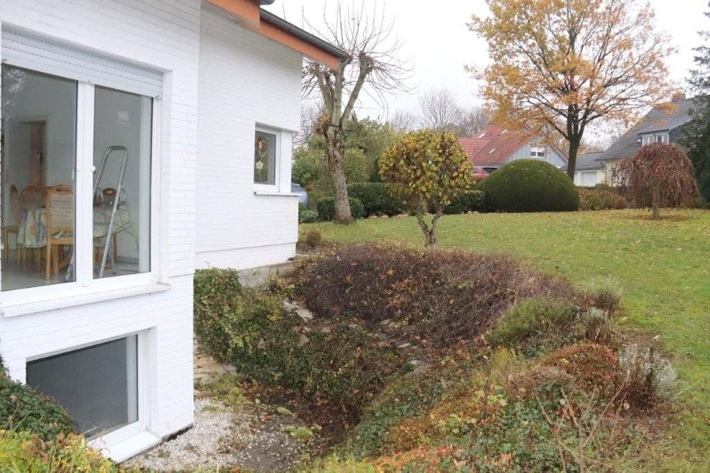 Prodej domu 202 m², pozemek 990 m², Paderborn, Severní Porýní-Vestfálsko Prodej domu 202 m², pozemek 990 m², Paderborn, Severní Porýní-Vestfálsko