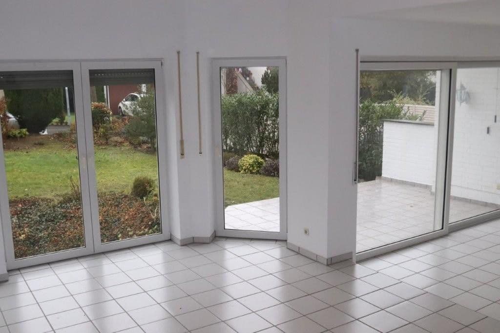 Prodej domu 202 m², pozemek 990 m², Paderborn, Severní Porýní-Vestfálsko Prodej domu 202 m², pozemek 990 m², Paderborn, Severní Porýní-Vestfálsko