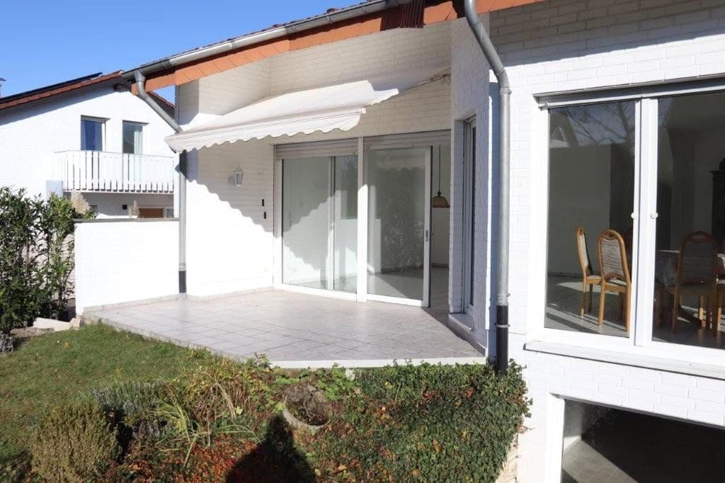 Prodej domu 202 m², pozemek 990 m², Paderborn, Severní Porýní-Vestfálsko Prodej domu 202 m², pozemek 990 m², Paderborn, Severní Porýní-Vestfálsko