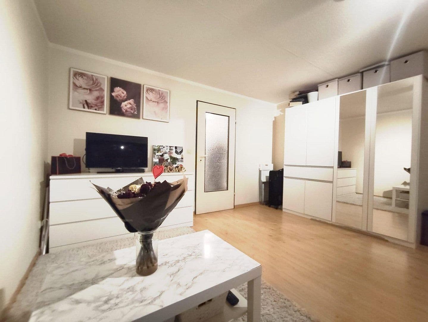 Pronájem bytu 1+1 31 m², Kahler Krug 18a, Bielefeld, Severní Porýní-Vestfálsko Pronájem bytu 1+1 31 m², Kahler Krug 18a, Bielefeld, Severní Porýní-Vestfálsko