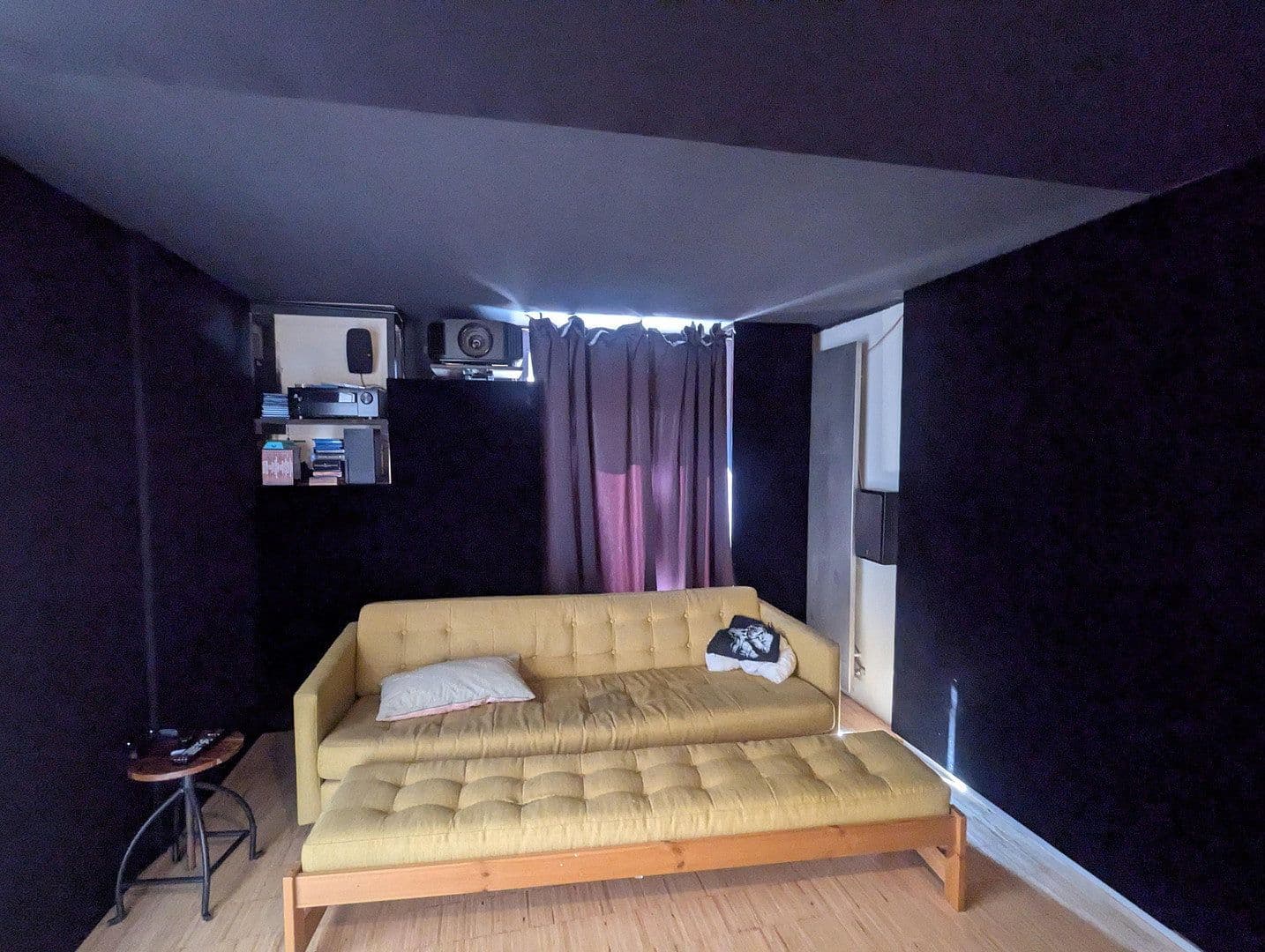 Prodej domu 250 m², pozemek 571 m², Korntal-Münchingen, Bádensko-Württembersko Prodej domu 250 m², pozemek 571 m², Korntal-Münchingen, Bádensko-Württembersko