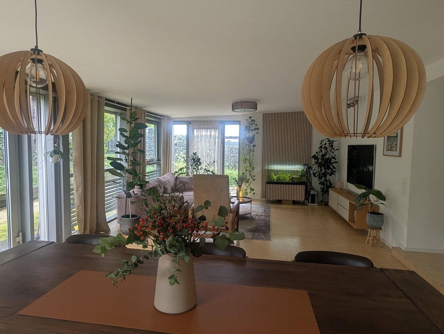 Prodej domu 250 m², pozemek 571 m², Korntal-Münchingen, Bádensko-Württembersko Prodej domu 250 m², pozemek 571 m², Korntal-Münchingen, Bádensko-Württembersko