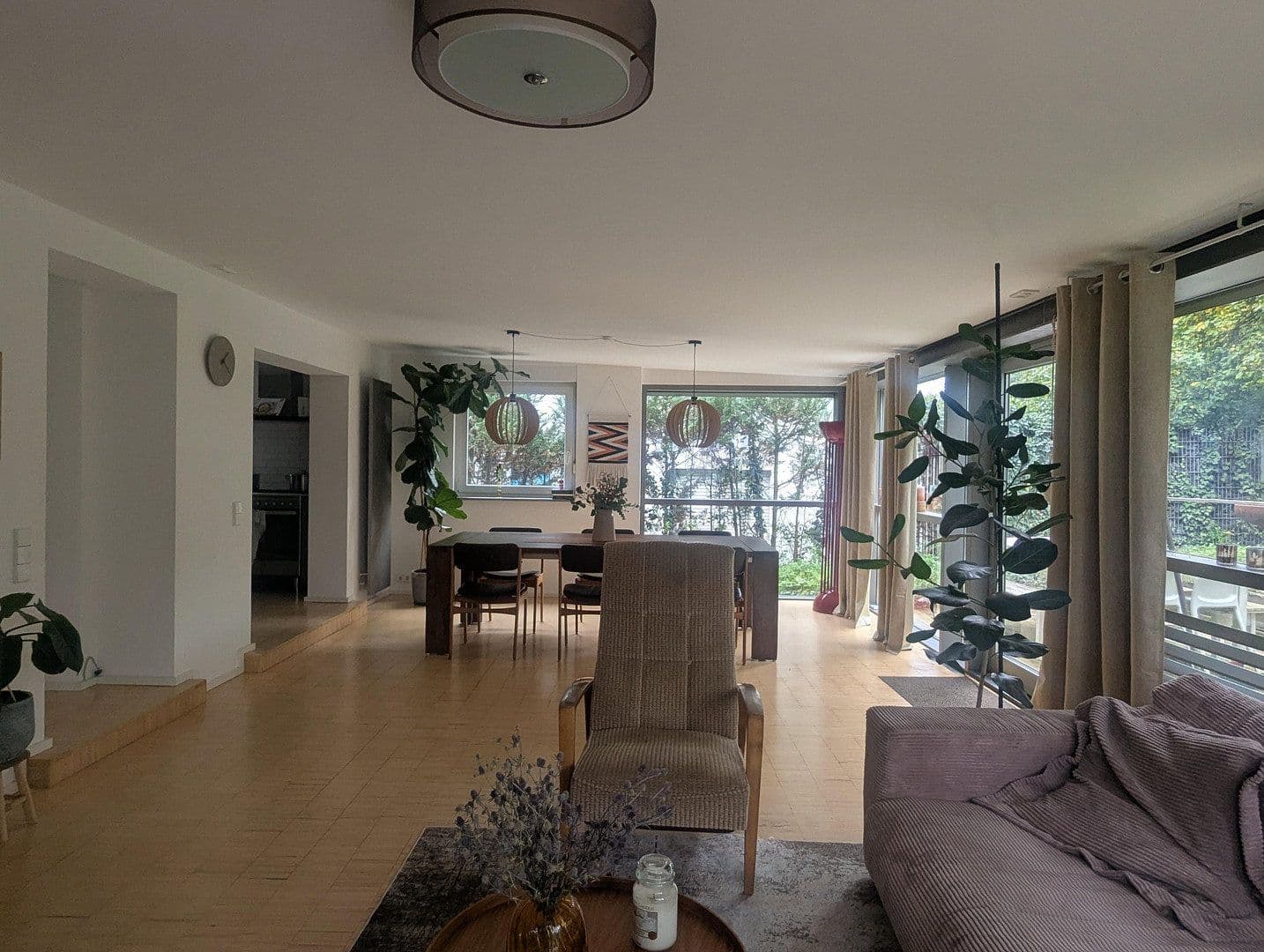 Prodej domu 250 m², pozemek 571 m², Korntal-Münchingen, Bádensko-Württembersko Prodej domu 250 m², pozemek 571 m², Korntal-Münchingen, Bádensko-Württembersko