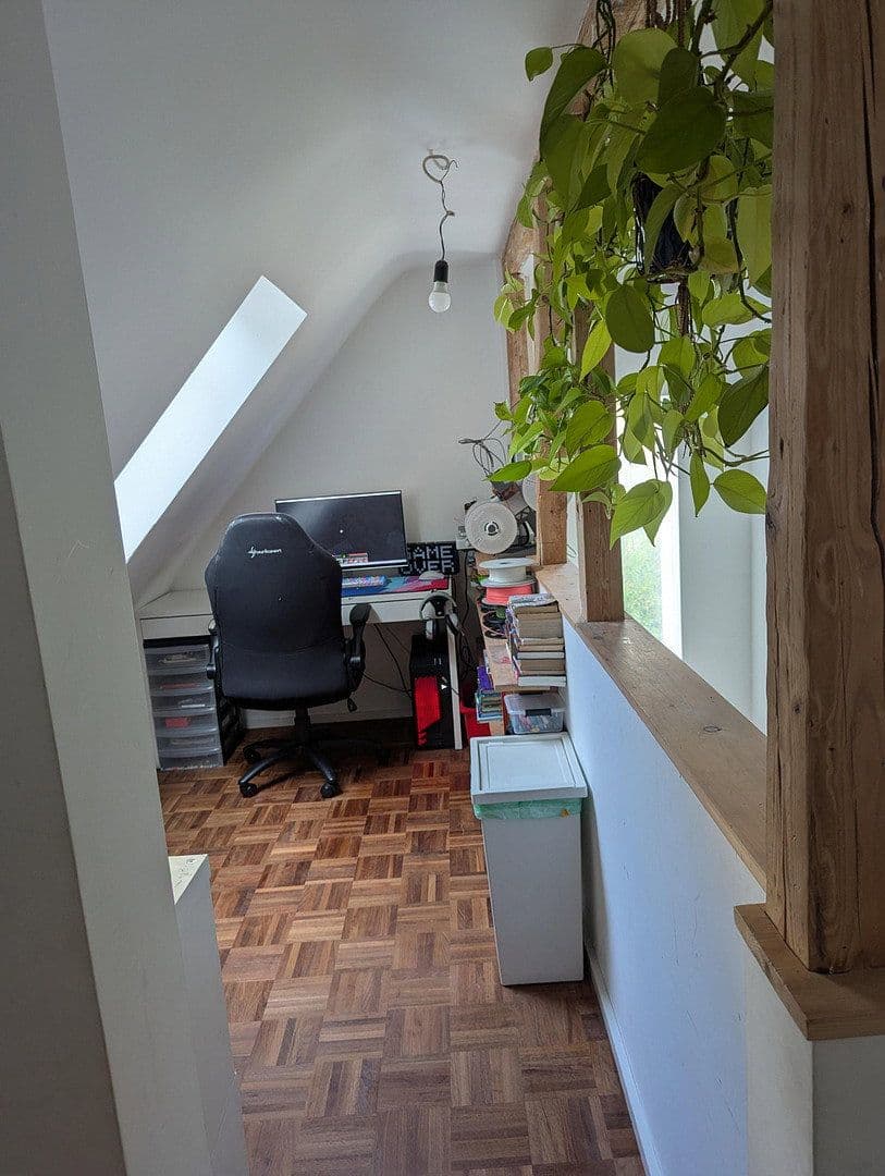 Prodej domu 250 m², pozemek 571 m², Korntal-Münchingen, Bádensko-Württembersko Prodej domu 250 m², pozemek 571 m², Korntal-Münchingen, Bádensko-Württembersko