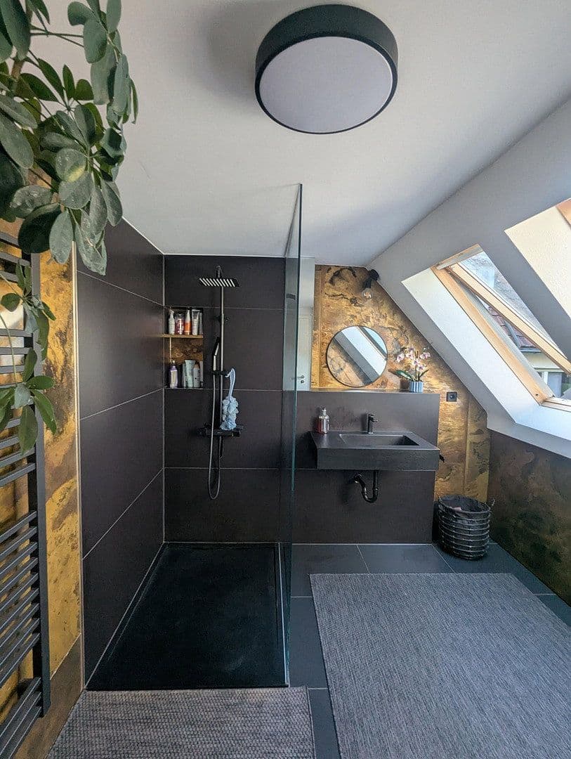 Prodej domu 250 m², pozemek 571 m², Korntal-Münchingen, Bádensko-Württembersko Prodej domu 250 m², pozemek 571 m², Korntal-Münchingen, Bádensko-Württembersko