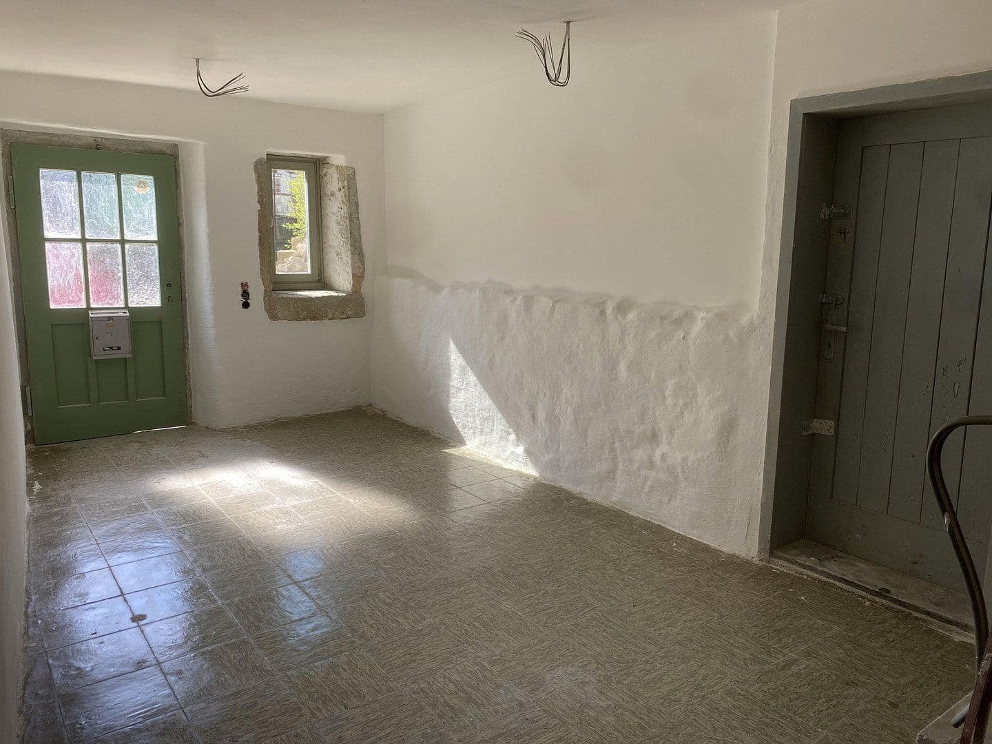 Prodej domu 164 m², pozemek 400 m², Rottenburg am Neckar, Bádensko-Württembersko Prodej domu 164 m², pozemek 400 m², Rottenburg am Neckar, Bádensko-Württembersko