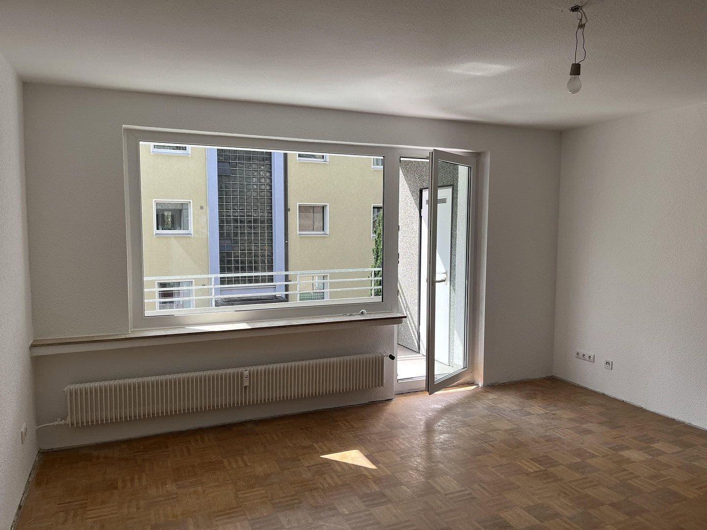 Pronájem bytu 3+kk 80 m², Bochumer Str. 72 b, Hattingen, Severní Porýní-Vestfálsko Pronájem bytu 3+kk 80 m², Bochumer Str. 72 b, Hattingen, Severní Porýní-Vestfálsko