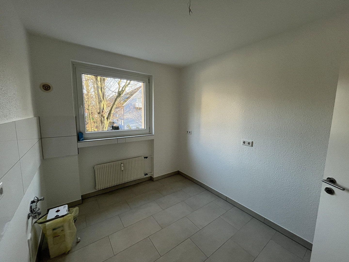 Pronájem bytu 3+kk 80 m², Bochumer Str. 72 b, Hattingen, Severní Porýní-Vestfálsko Pronájem bytu 3+kk 80 m², Bochumer Str. 72 b, Hattingen, Severní Porýní-Vestfálsko
