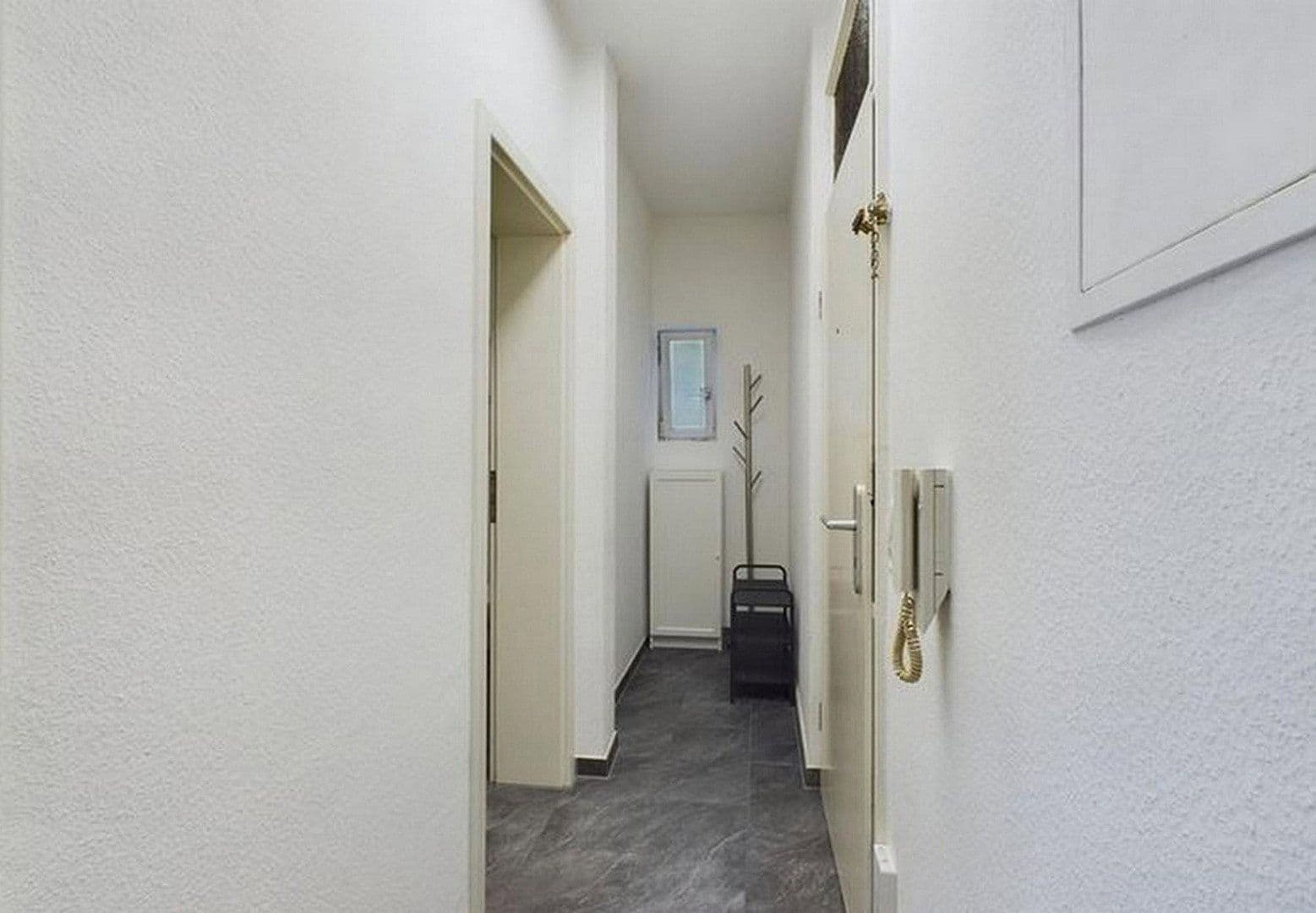 Pronájem bytu 2+1 45 m², Otl-Aicher-Straße 18, München, Bavorsko Pronájem bytu 2+1 45 m², Otl-Aicher-Straße 18, München, Bavorsko