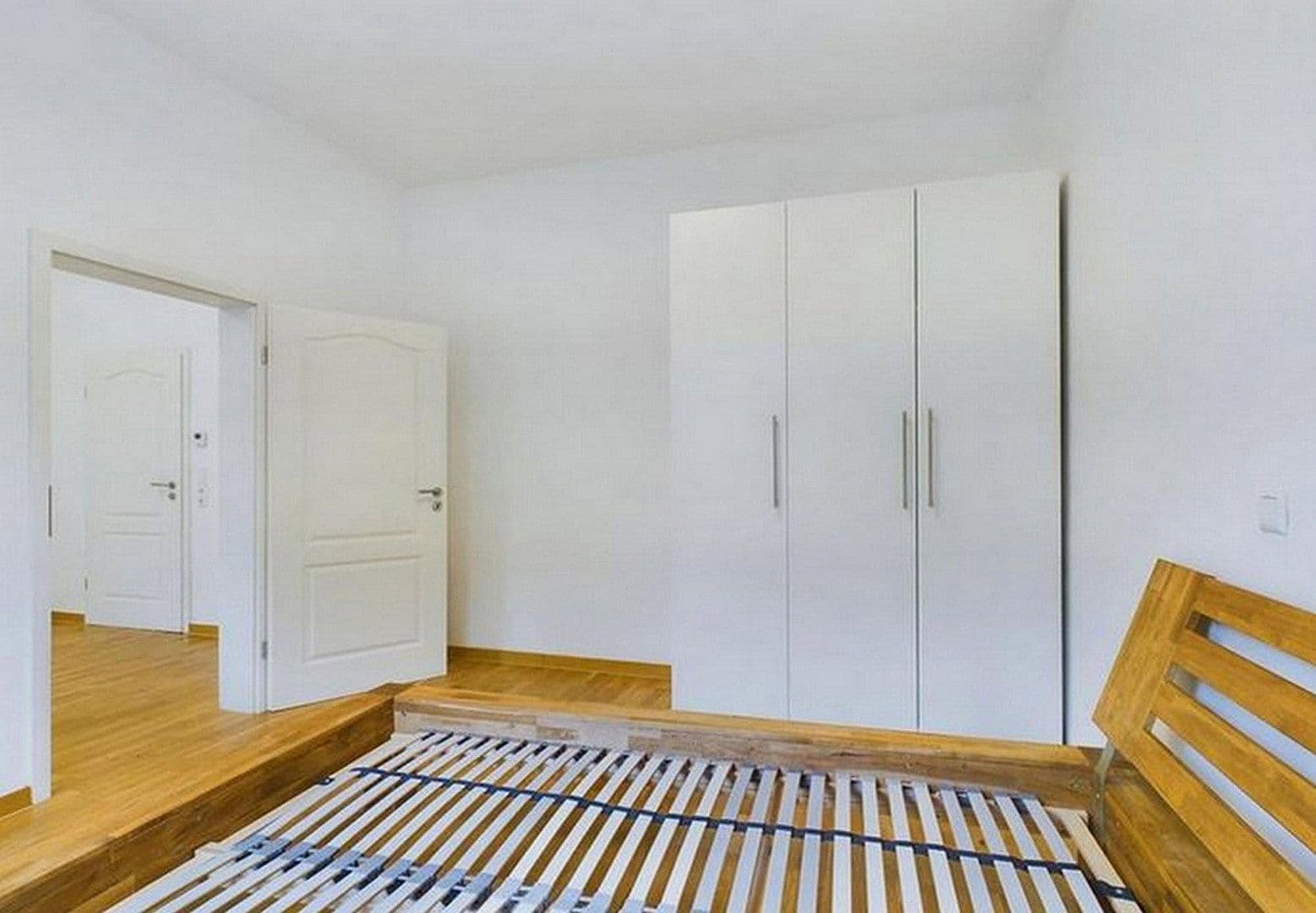 Pronájem bytu 2+1 45 m², Otl-Aicher-Straße 18, München, Bavorsko Pronájem bytu 2+1 45 m², Otl-Aicher-Straße 18, München, Bavorsko
