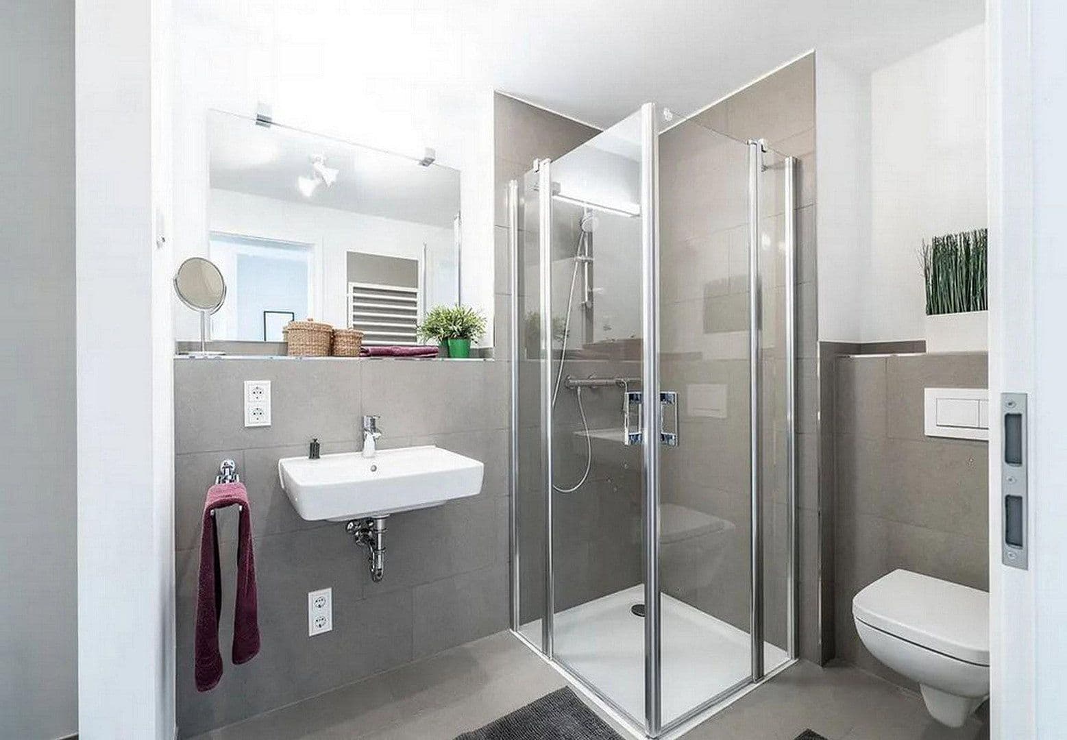 Pronájem bytu 3+1 67 m², Agrippastraße 16, Köln, Severní Porýní-Vestfálsko Pronájem bytu 3+1 67 m², Agrippastraße 16, Köln, Severní Porýní-Vestfálsko